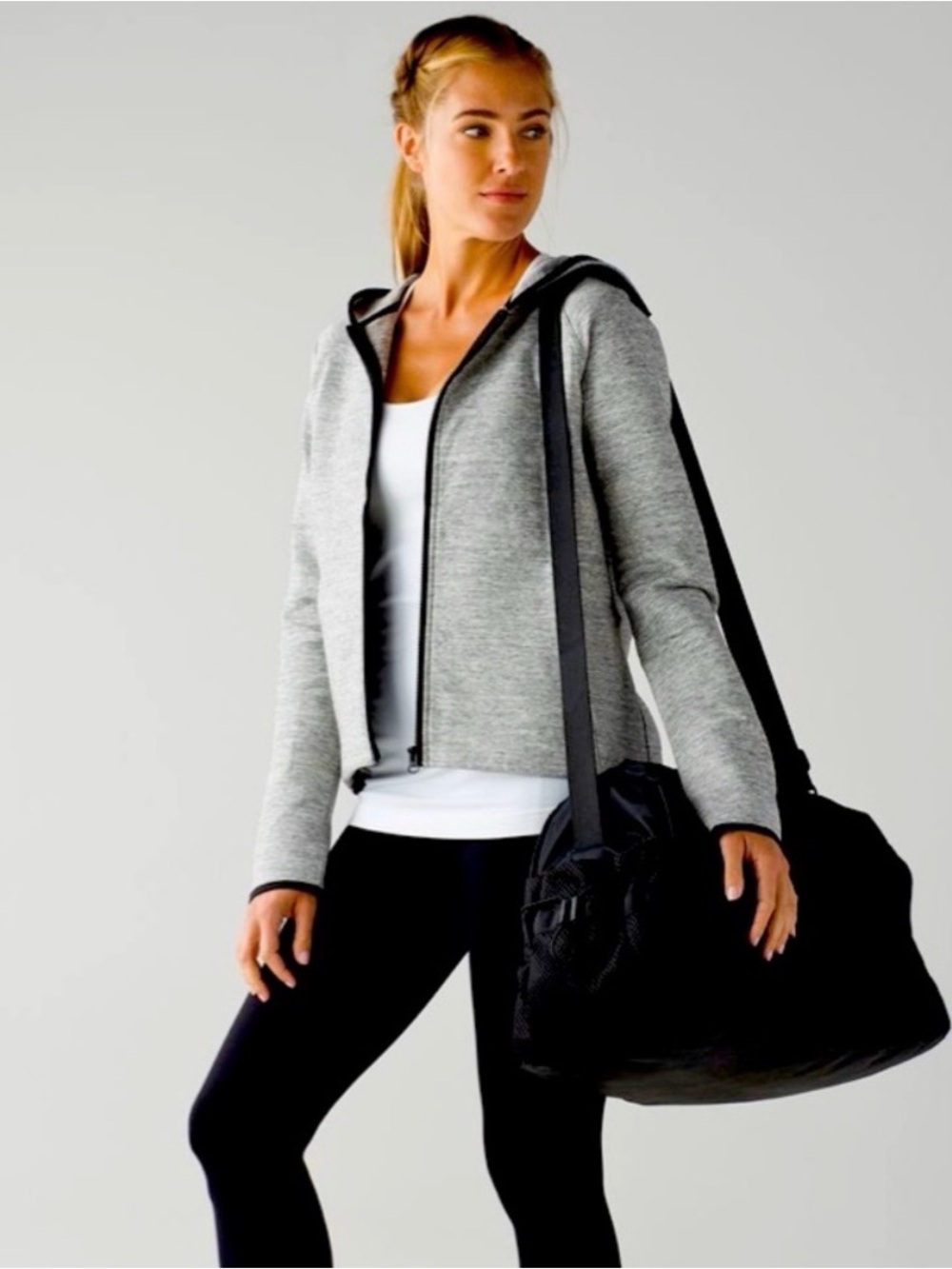 LULULEMON City Bound Women’s Light Gray Hooded Full Zip Jacket Size 6 - Picture 2 of 12